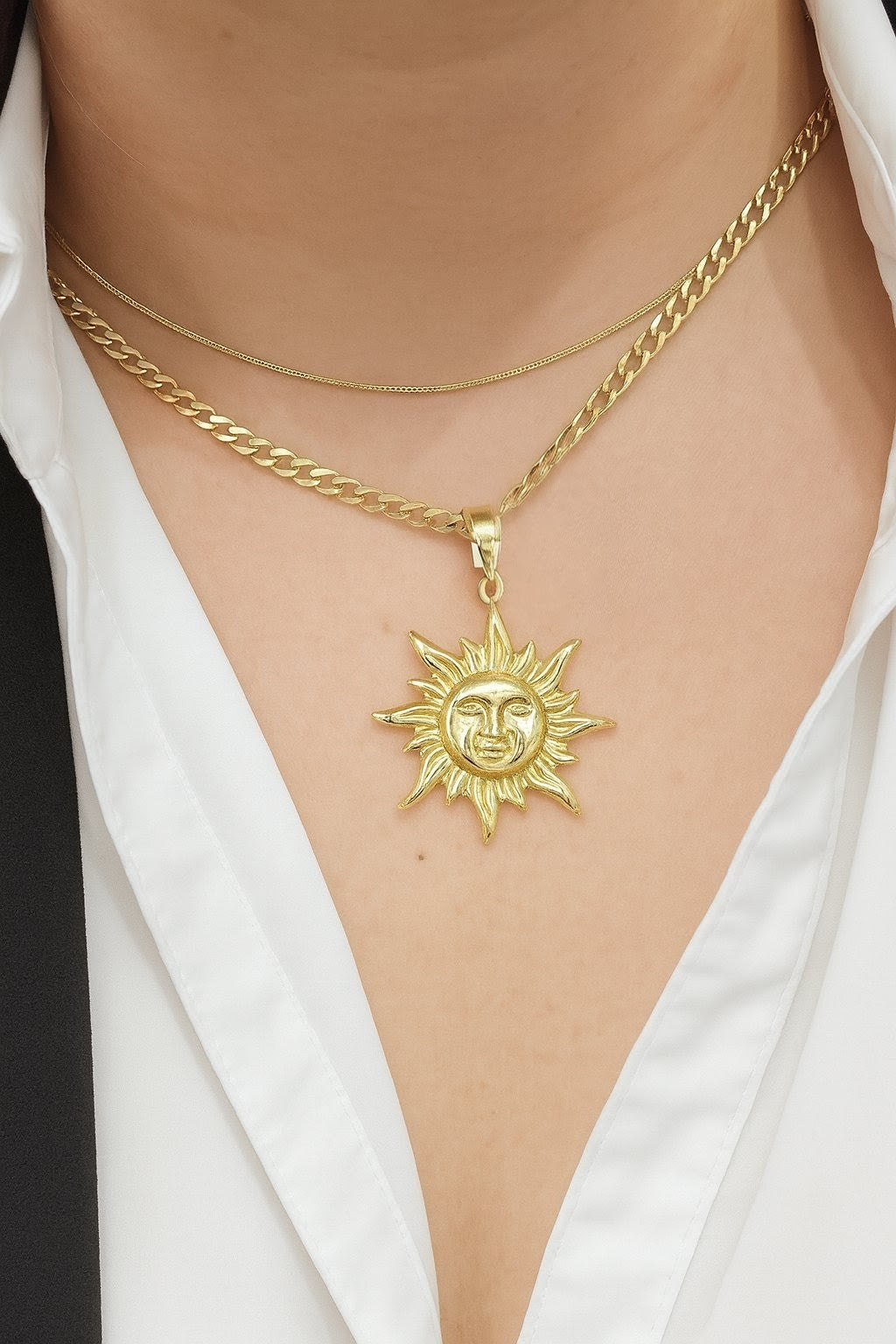 10K SUN PENDANT
